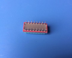 76PSB08S GRAYHILL Dip Switch SPST 8 Position Through Hole Right Angle Piano