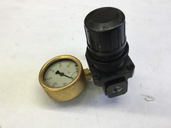 Arrow Pneumatics R352 Regulator 30 Psi With Gauge
