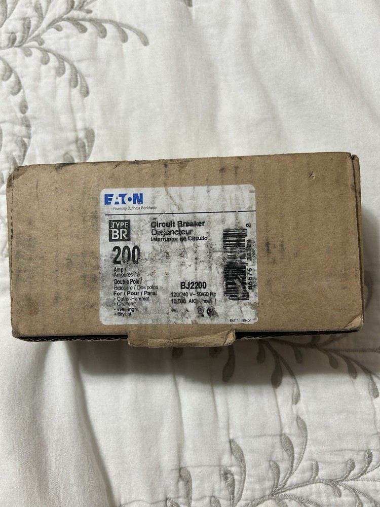 Eaton BJ2200 Type BJ 200A 2-Pole 120/240V Bolt-On Circuit Breaker