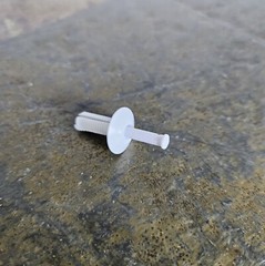 ** WHITE ** 50 PACK ** Glasteel Nylon Rivets White 1/4″ x 3/4″ 9500XA – 50 Pack