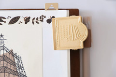 TRAVELER’S notebook Starbucks Reserve Roastery Tokyo Brass Clip Façade limited
