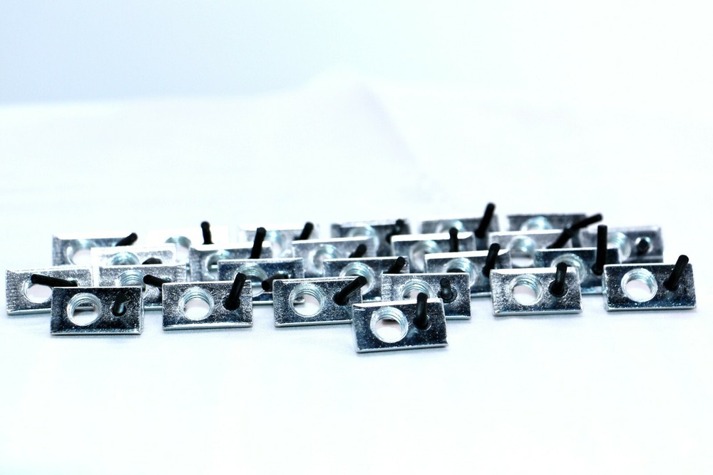 8020 EQUIVALENT 5/16-18 Drop-In T-nut 15 Series Pack/25 #3782-25