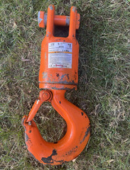 Crosby S-1 8.5 Ton Swivel Hook 297413 18,700 lb WLL Unused Shelf Stock