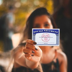 6 Pack Card Protector Social Security, Medicare, Credit & Driver’s License Sl…