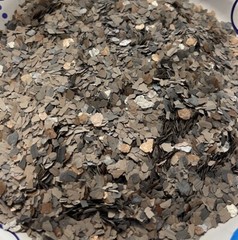 10 Lbs. Blended Brindle Flakes With Silver & Copper Reflective Mica In 1/4 Size.