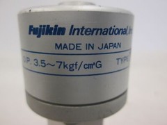 Fujikin, O.P. 3.5-7kgf/cm2G Pneumatic Valve, N.O, Used