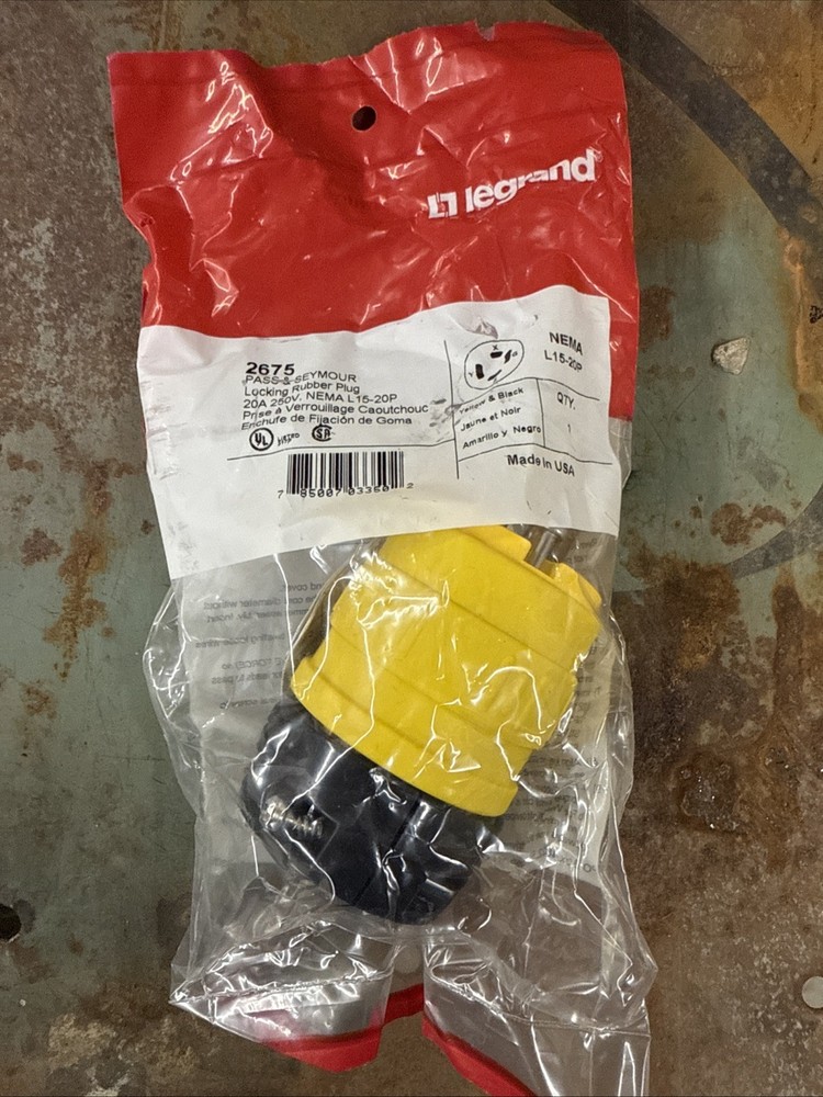 NEMA L15-20P Locking Plug Twist Lock Turnlok 20A 250V L1520-P