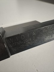 valenite MTFNR-20-4 D Indexible Carbide Lathe Toolholder 6”OAL 1.25 Shank