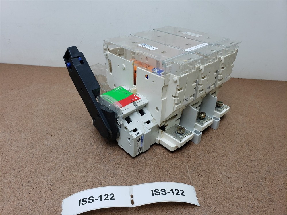 Ferraz FBJ200SO Fuseblock Disconnect J200A 3P Side Handle AJT125 Fuses