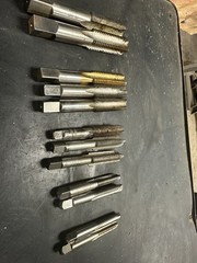 Set Of SAE Taps 5/16, 3/8, 1/2, 5/8 Coarse And Fine Thread Lot Of 12