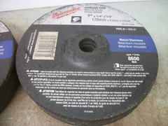 MILWAUKEE LOT OF 10 TYPE 27 7″X1/4″X 7/8″ METAL/STAIN GRINDING DISCS 49-94-7020