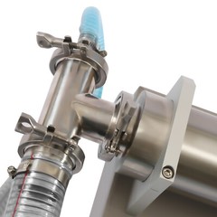 Pneumatic Horizontal Liquid Filling Machine Piston Pneumatic Filler 300ml-2500ml