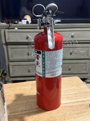 Clean Agent Fire Extinguisher -Halotron 5lb – excellent condition