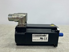 B&R Automation 8JSA32-R0030D600-0 AC Servo Motor 560VAC 3000RPM NEW