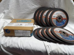 Tyrolit Steel Grinding Wheels 7″ x 5/32″ x 7/8″ A30 P-BF (Box of 10) Austria