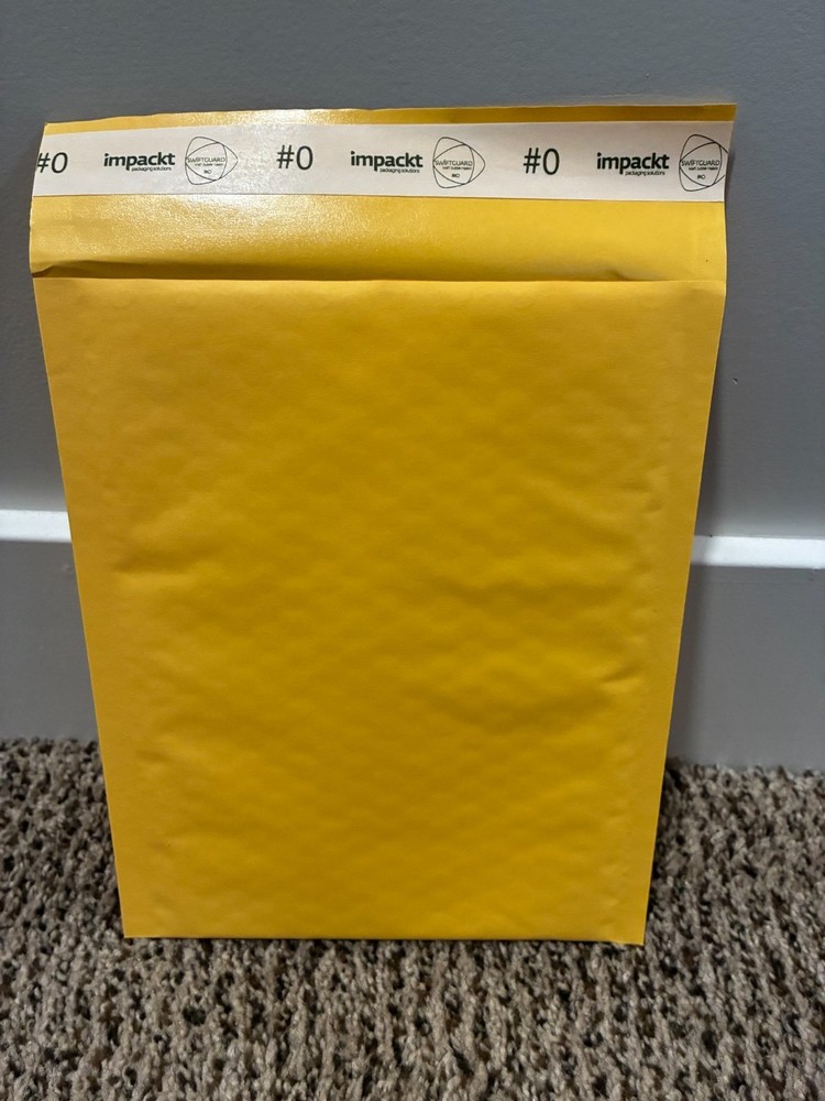 Kraft Bubble Padded Envelopes 6″ x 9″ – 35 count