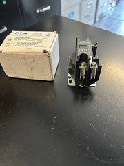 EATON Definite Purpose Magnetic Contactor: 1 + N Poles, 24V AC, 30 A, Non-Revers