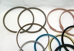 Arm Cylinder Seal Kit 31Y1-03711 for Hyundai Excavator R130LC-3 R130W-3