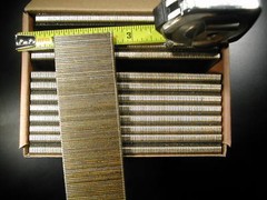 18 gauge 1/4″ Narrow Crown Staples 5000/bx Galvanized Chisel Point 1-1/2″ long