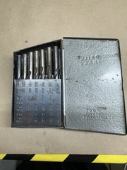 vintage Huot Drill Bit Index Set 1/16 to 1/2 Made in USA 28 Piece Case Bits