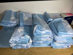 Boston scientific EndoArmor Surgical gown level 3 One size fits most Lot Of 33