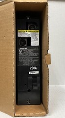 NEW SIEMENS QS2200H 200A 120V *SHIPS SAME DAY UPS*