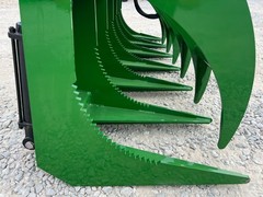 Proworks 72″ Root Rake Clam Grapple Attachment John Deere Compact Tractor Loader