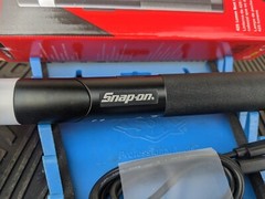 #bf265 NEW Snap On Tools ECFLG032 425 Lumens Rechargeable Light 90 swivel head