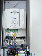 LS Electric LSLV185H100-4COFN {PLUS} IE2, 380-480V, 38.0A, 25HP, IP20 *WARRANTY*