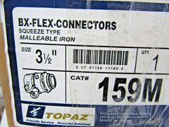 🔥NEW TOPAZ 3-1/2″ STRAIGHT SQUEEZE BX FLEX CONNECTOR 3.5″ MALLEABLE IRON 159M