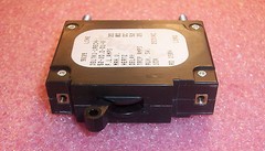 QTY (2) IELTK1-1REC4-52-20.0-01-V AIRPAX 20A CIRCUIT BREAKERS NOS
