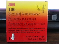 3M 100 HOOK AND LOOP FASTENER UNCUT ROLL 1/2″ X 18 YARD *LOT of 2* NEW IN BOX