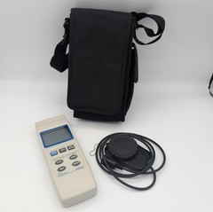 SPER Scientific Light Meter LUX/FC Model 840022 Tested & Working With Case