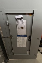 EATON POW-R-LINE 100A 208Y/120V 3PH 4W PANELBOARD EZB2036RBS NEW UNUSED