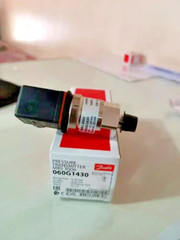 1PC-Danfoss 060G1430 Pressure transmitter, MBS 3000, 0.00 bar – 25.00 bar- NEW