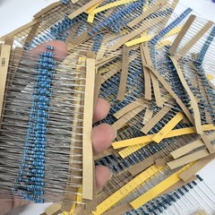 2600 pcs 130 Values 1/4W 0.25W 1ohm 3M Resistor Resistors Kit Assortment Set US