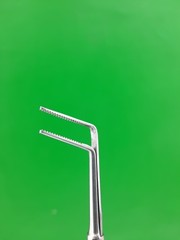 Berens muscle clamp, 3 1/2″, angled 13.5mm Ophthalmic Instruments