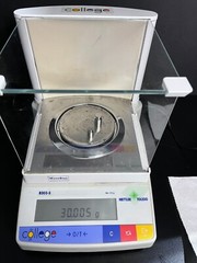 Mettler Toledo B303-S Balance 310 g x 0.001 g Monobloc Technology