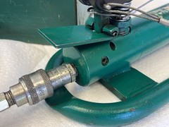 GREENLEE 800 HYDRAULIC CABLE BENDER WITH GREENLEE 1725 HYDRAULIC FOOT PUMP