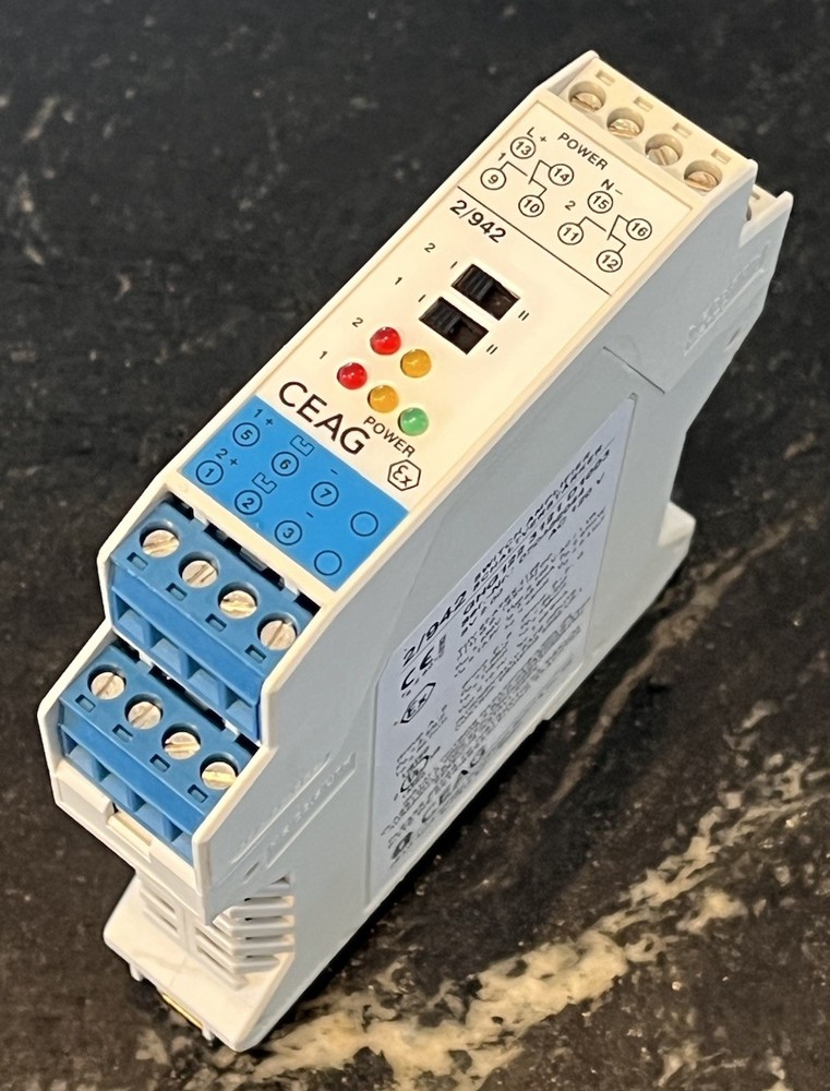 CEAG 2/942 Switch Amplifier GHG122 3121 D1003 (120 VAC)