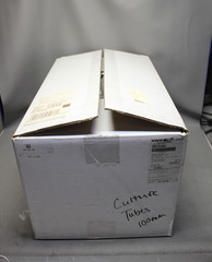 NEW CASE OF 1000 VWR CULTURE TUBES W/ CLOSURES 14 ML 60818-664