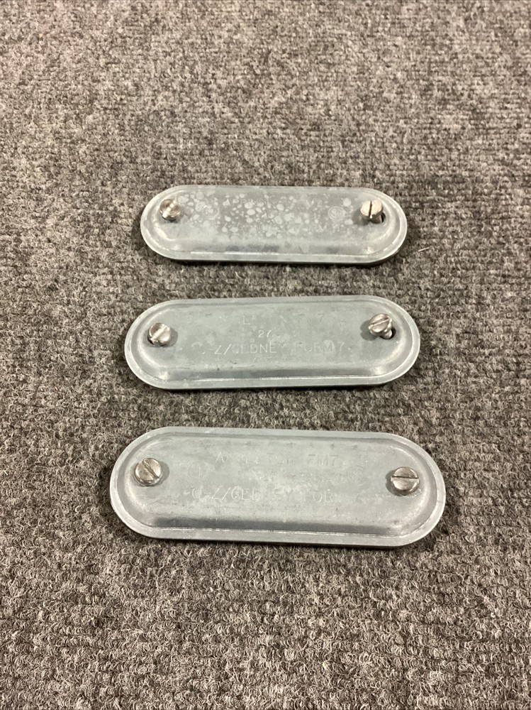 APPLETON APP370IG 1-INCH CONDUIT BODY COVERS (LOT OF 3) W/GASKETS