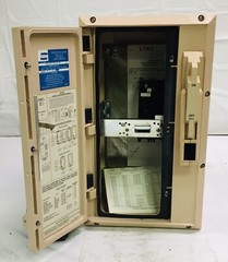CROUSE HINDS NCB1018F-WT50EB22 50 AMP NCB SERIES CIRCUIT BREAKER ENCLOSURE !NEW!