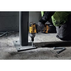 DEWALT DCF900P1R 20V MAX XR 1/2″ Impact Wrench Kit (5 Ah)