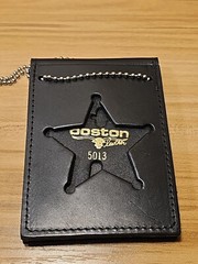 New Boston Leather Leather Deluxe ID and Badge Holder Wallet 5013