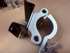 Lot of 4 – SWL-500KG Global Truss Heavy Duty Pro 2″ Clamp w/ Mounting Plate