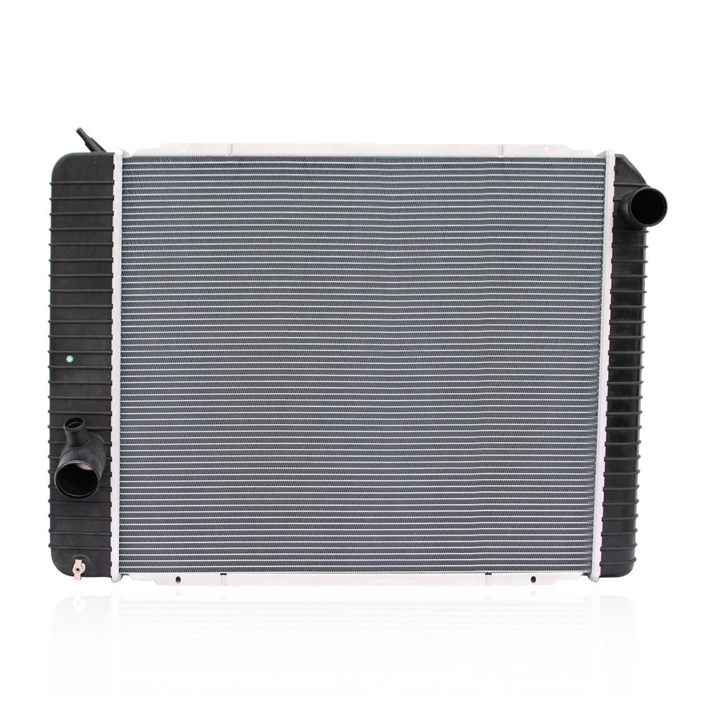 Radiator Truck for 2008-2010 International Harvester 4400 2593295C92 2593295C91