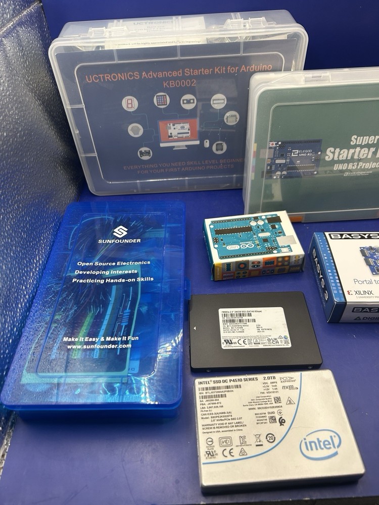 Uctronics Arduino R3 UNO Project Super Starter Kit Bundle 2TB SSD – SEE DESC