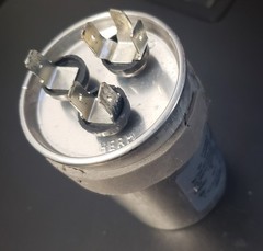 CBB65A-1 35+6 uF 250VAC Capacitor CBB65A-1 40/70/21 S2 E185318 EN60252-1