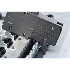Square D 100 Amp 40 Circuit 20 Space Indoor Main Breaker Box Panel Load Center